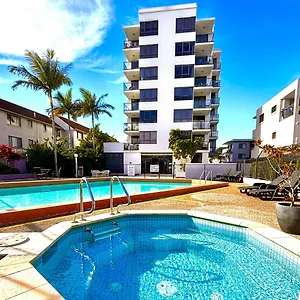 Aqualine On The Broadwater Aparthotel Gold Coast