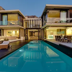 Serenity 18 Ronald Rd Camps Bay Villa Cape Town