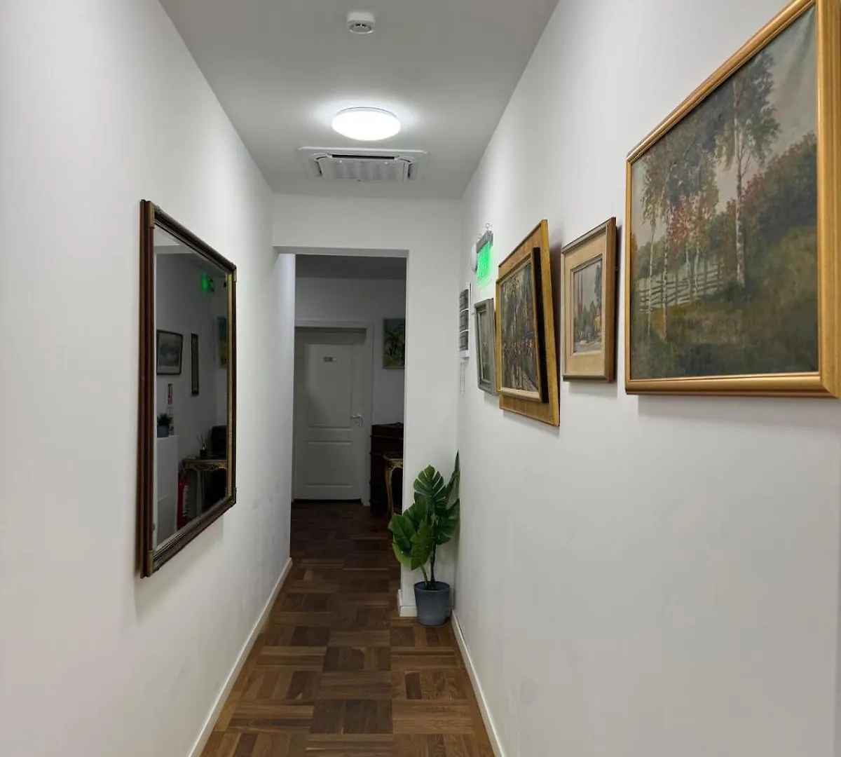 Nobel Boutique Aparthotel Bukarest 3*,